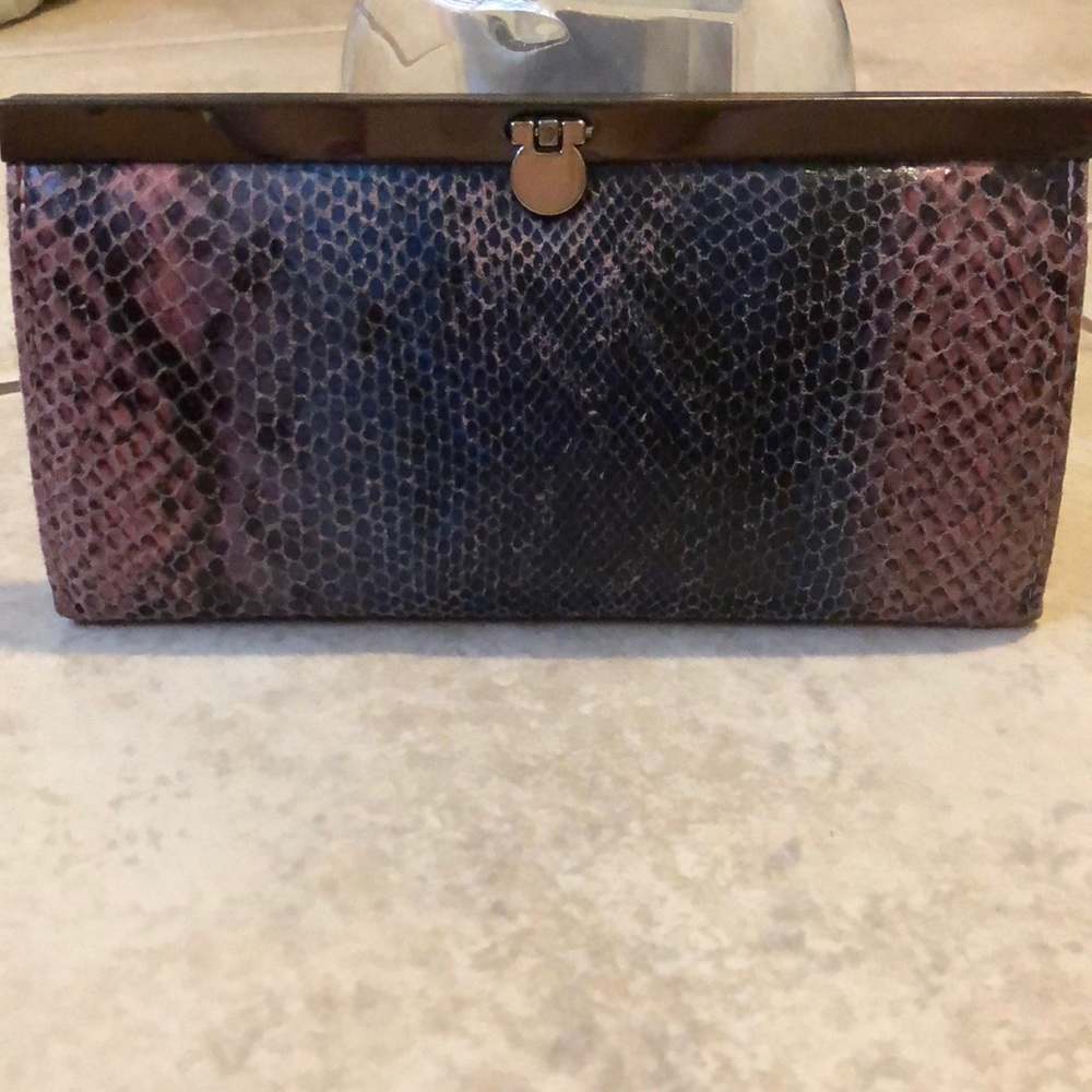 Used bebe Wallet